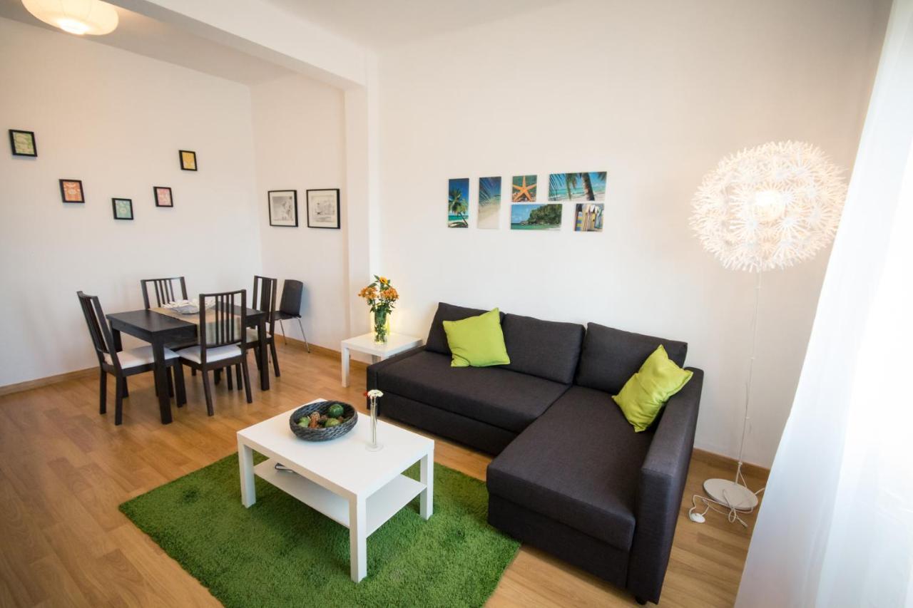 Holidays2Malaga Heredia 3 Bedroom Opposite Malaga Port Kültér fotó